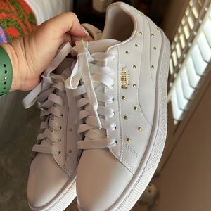 New in box Puma heart studded sneakers